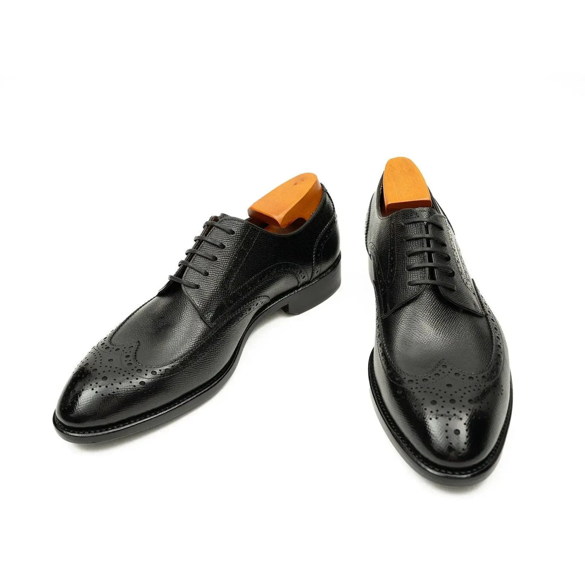 Black Wingtip Calf Leather Oxford Shoes