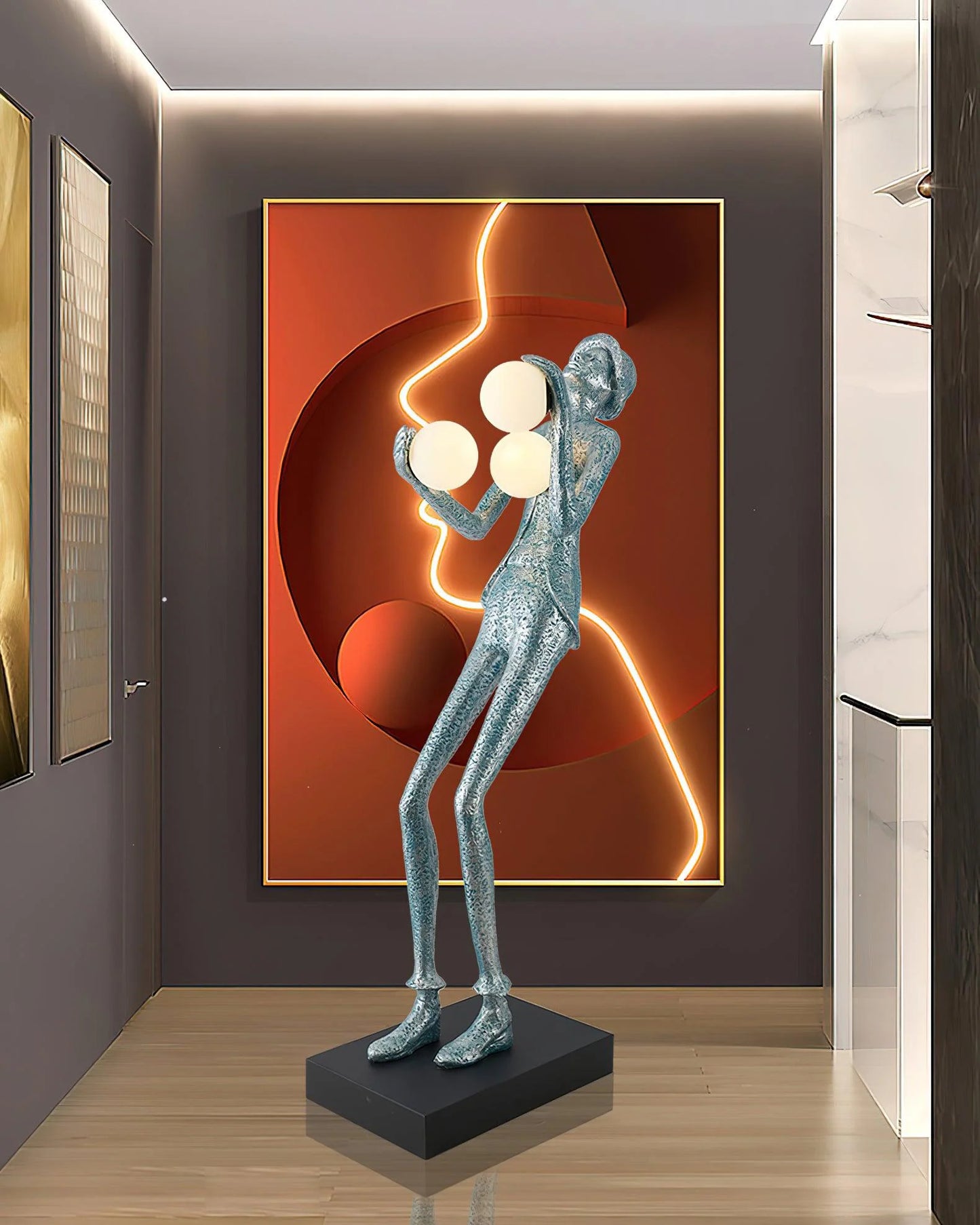 Lámpara de pie con escultura del personaje Michael