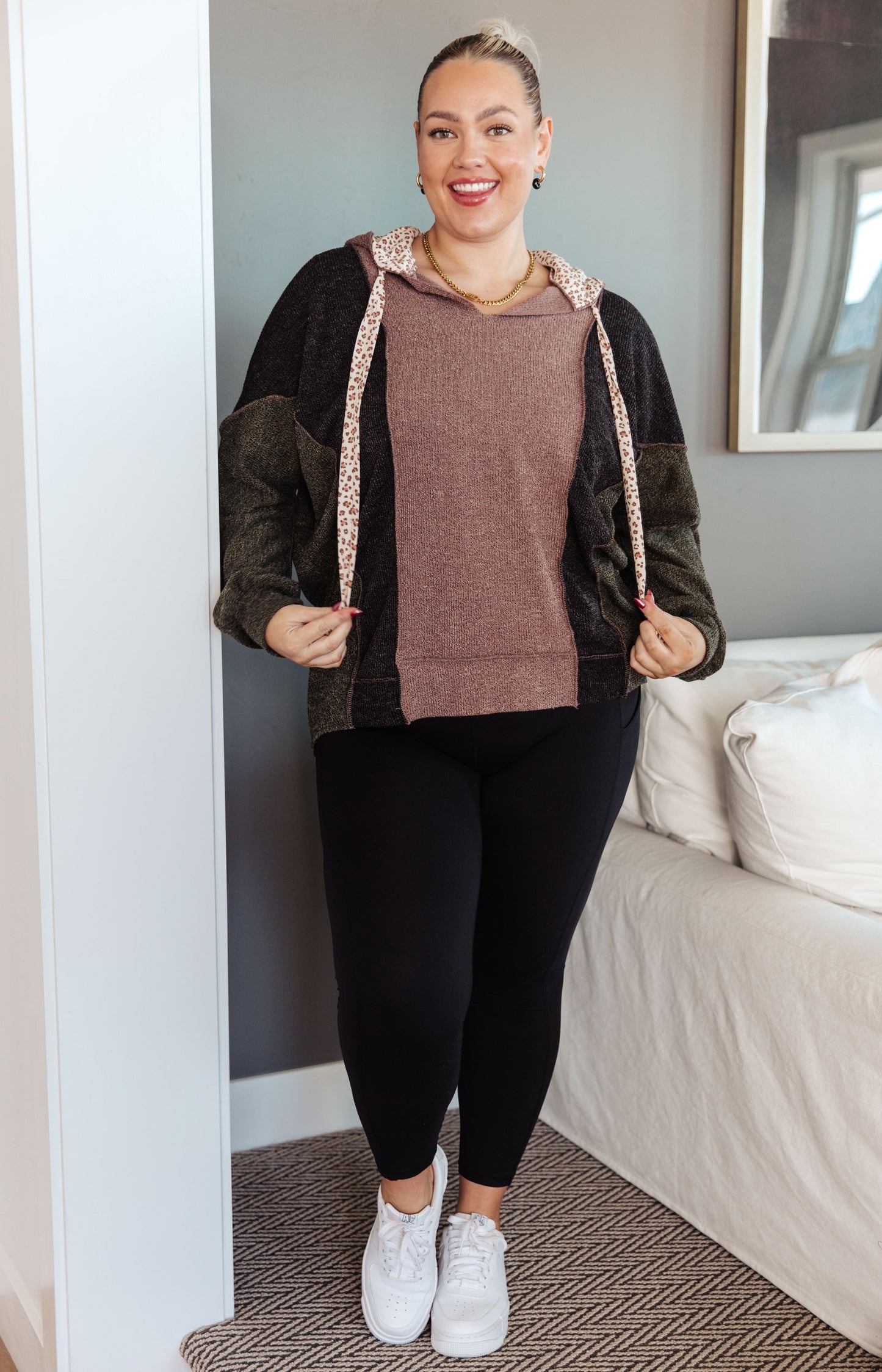 Sudadera con capucha de bloques de color «Emociones encontradas»