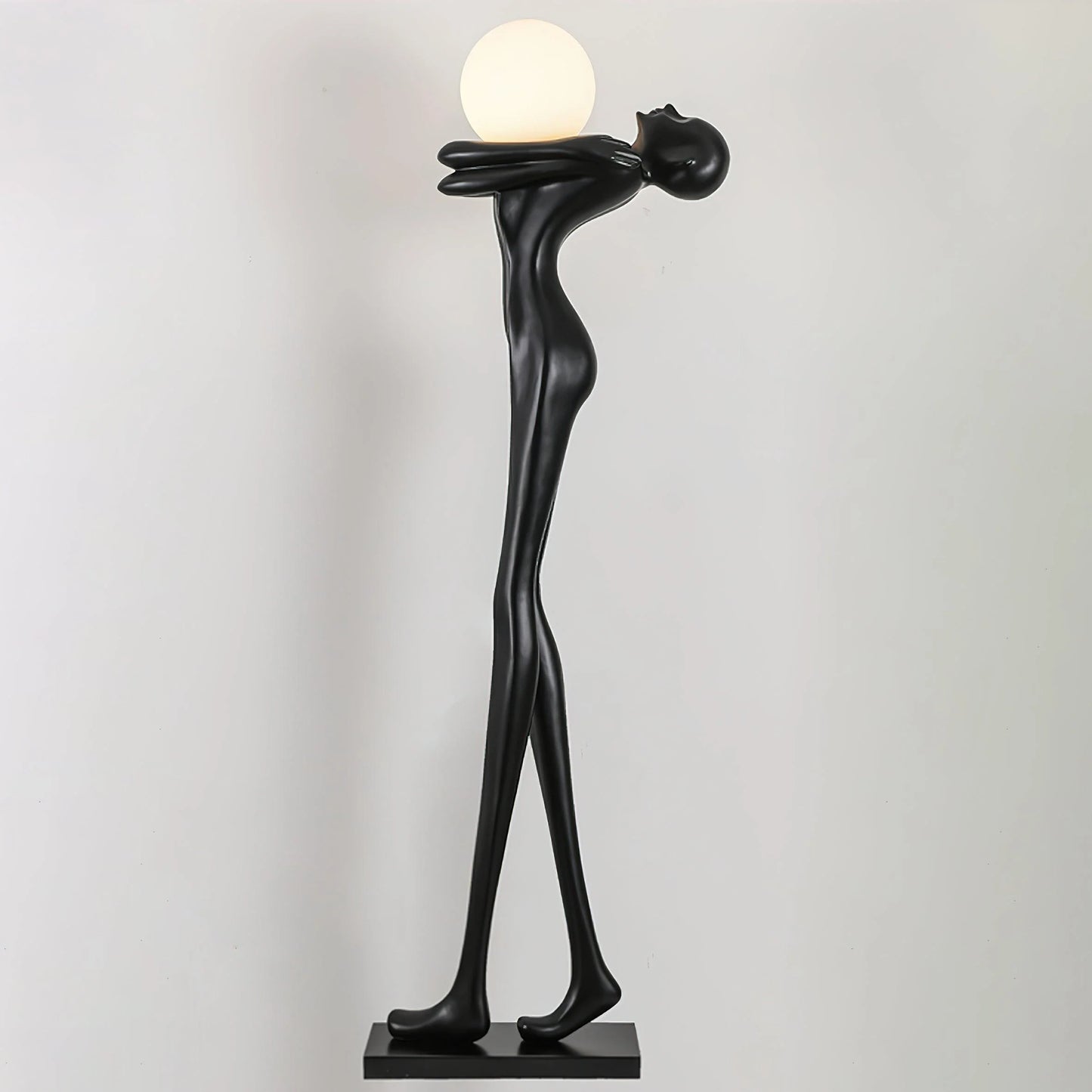 Lámpara de pie con figura de escultura Moca