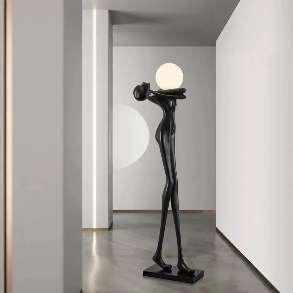 Lámpara de pie con figura de escultura Moca