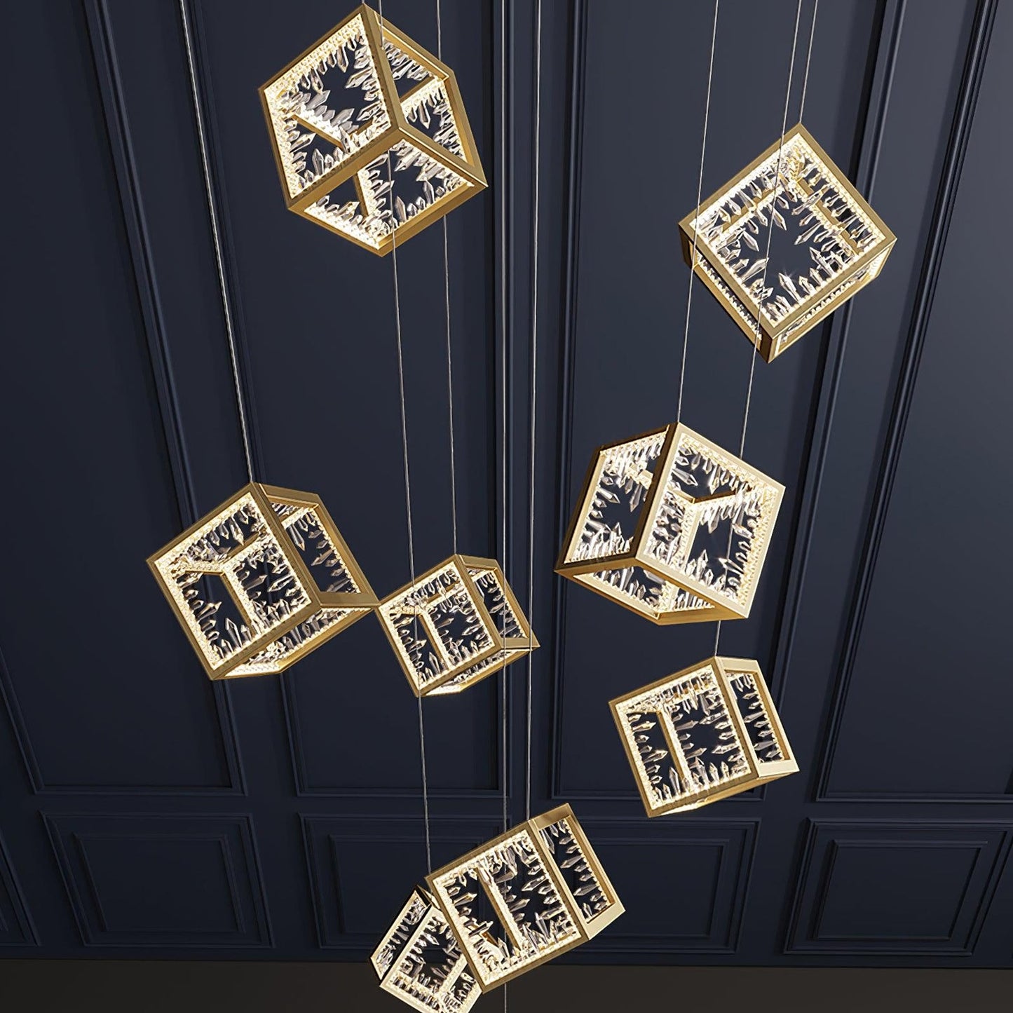 Araña de cubo de cristal dorada moderna