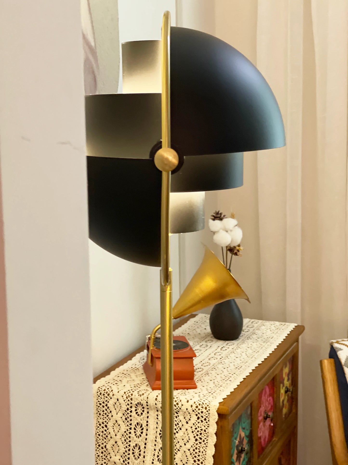 Lámpara de pie giratoria Multi-Lite Ball
