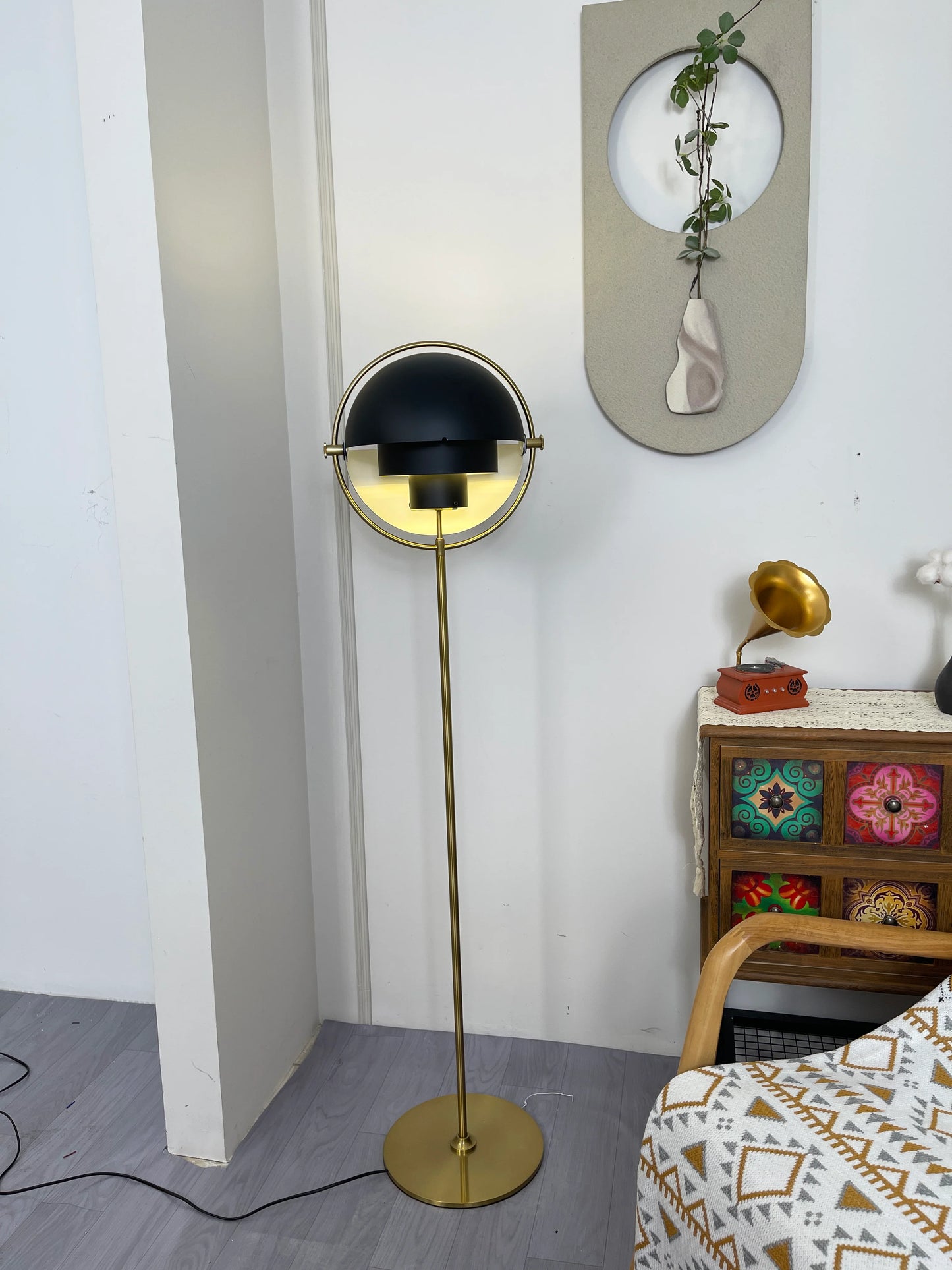 Lámpara de pie giratoria Multi-Lite Ball