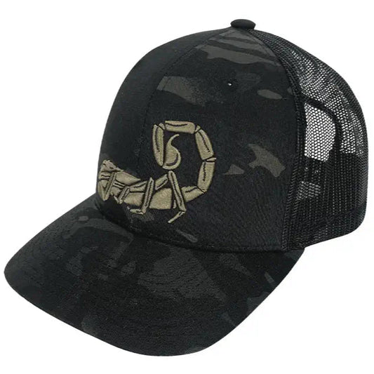 Gorra trucker de escorpión