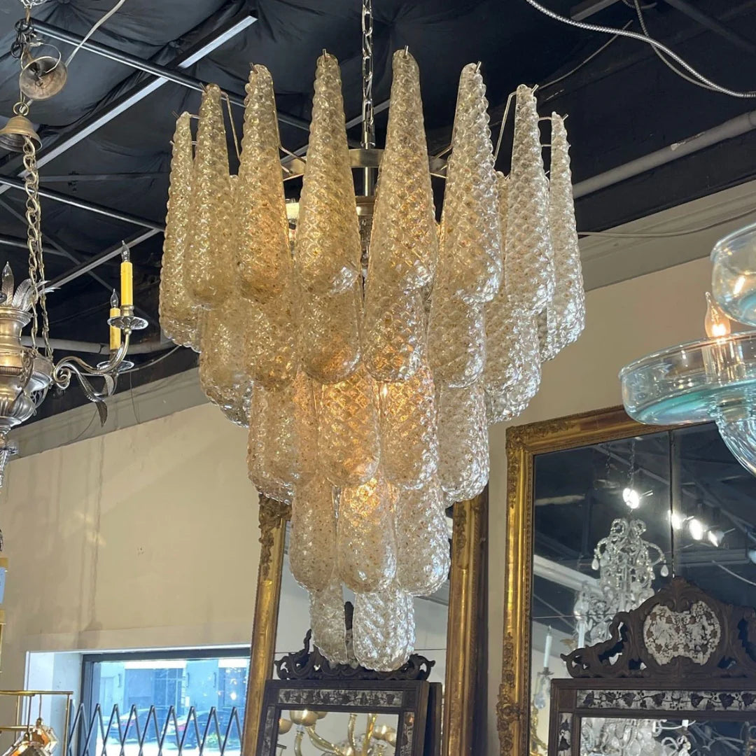 Lámpara de araña con colgantes de pétalos de cristal de Murano ámbar vintage