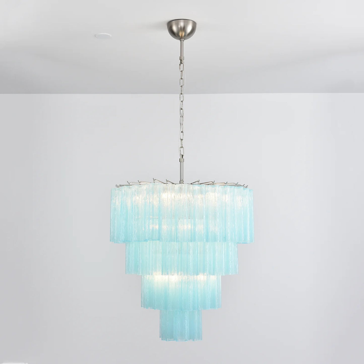 Lámpara de araña con tubos de cristal azul de Murano