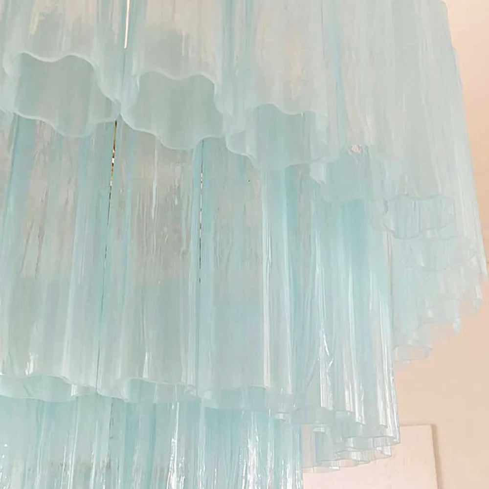 Lámpara de araña con tubos de cristal azul de Murano
