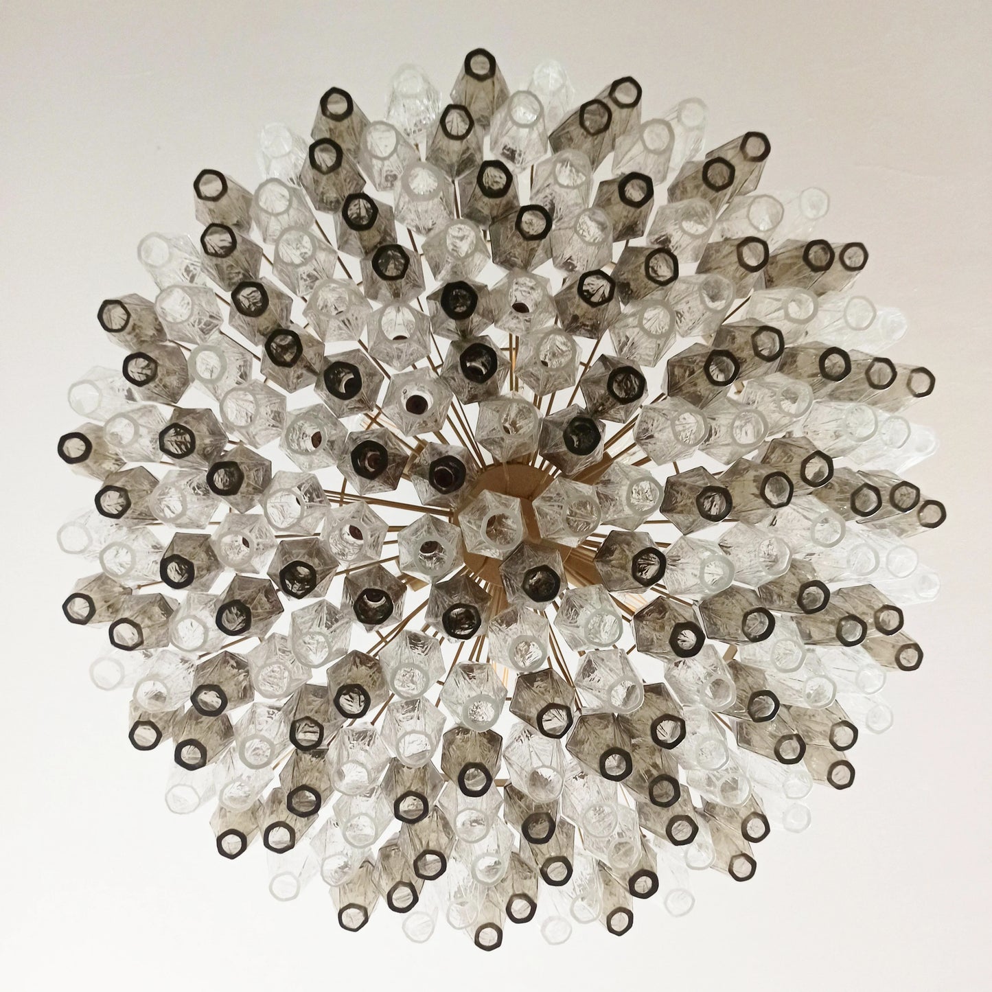 Lámpara de araña de cristal de Murano ahumado transparente facetado