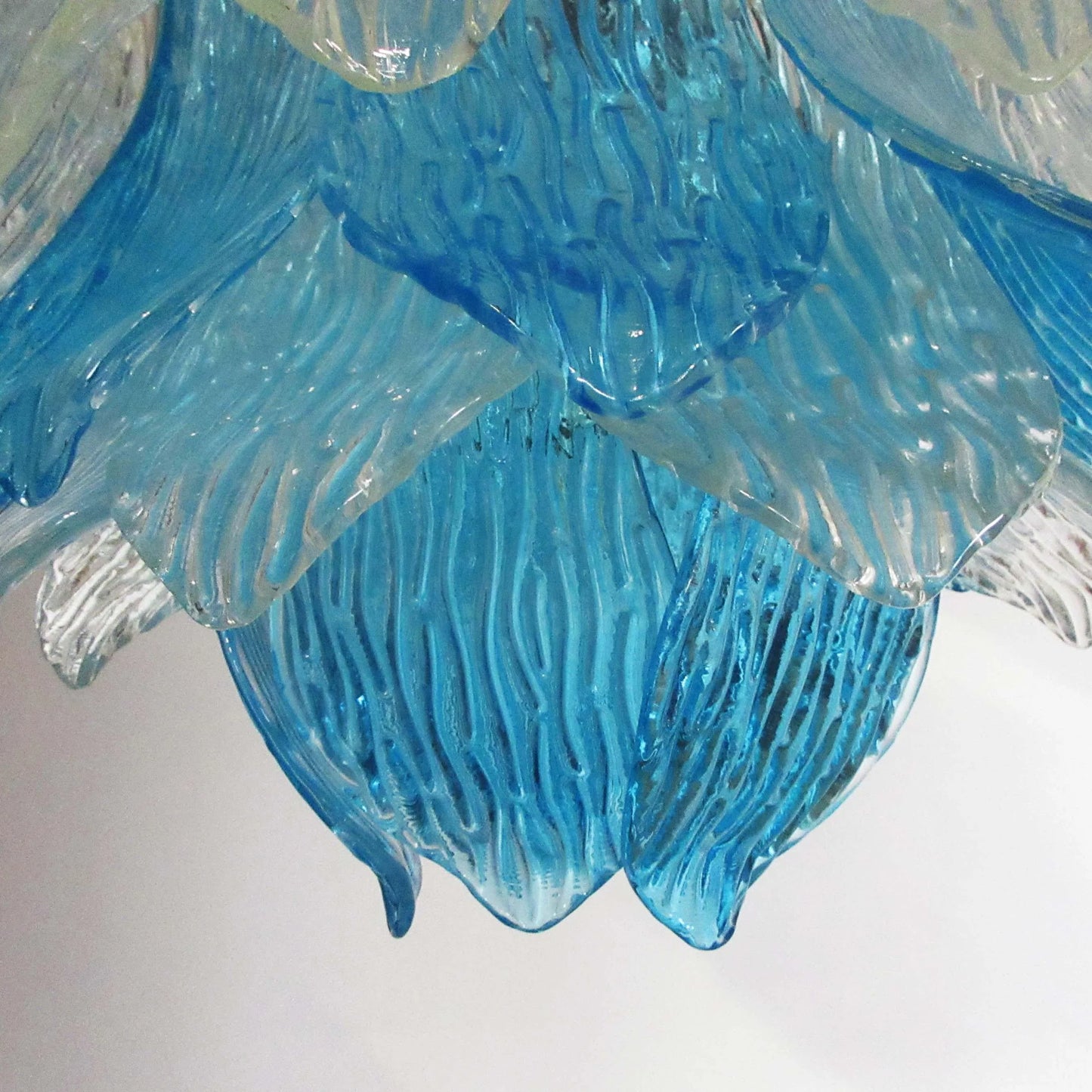 Lámpara de araña de cristal azul transparente de Murano vintage