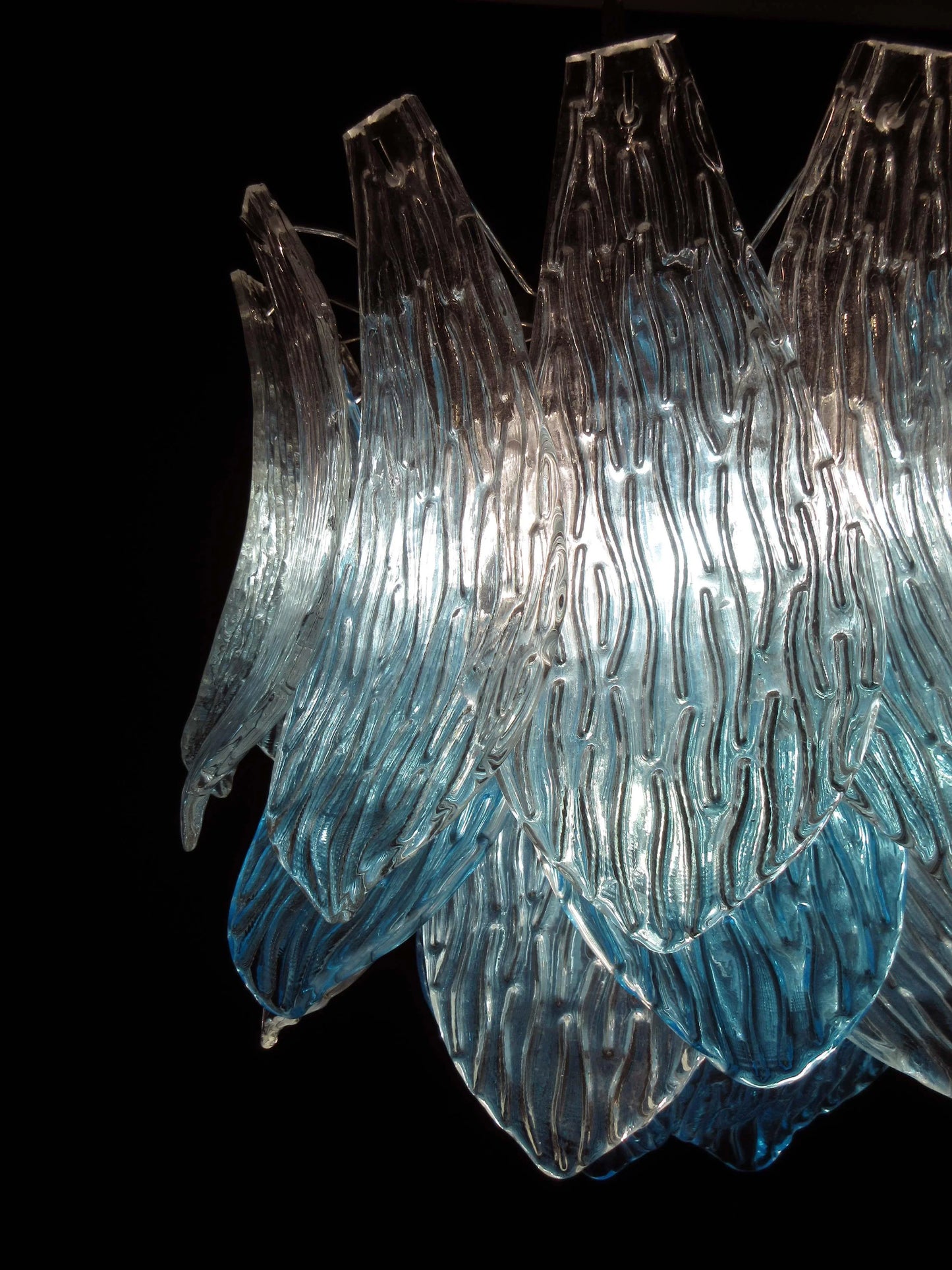 Lámpara de araña de cristal azul transparente de Murano vintage