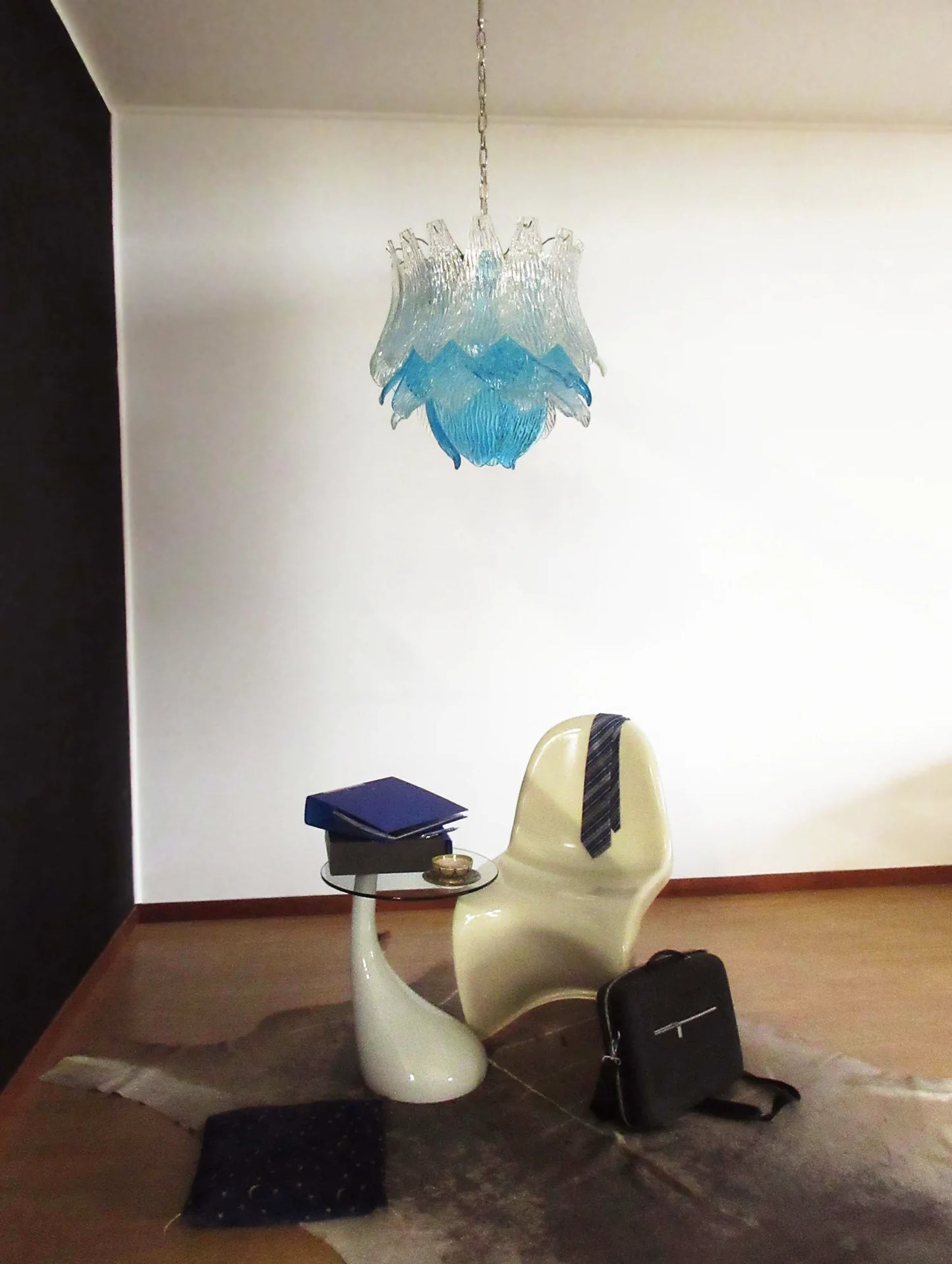 Lámpara de araña de cristal azul transparente de Murano vintage