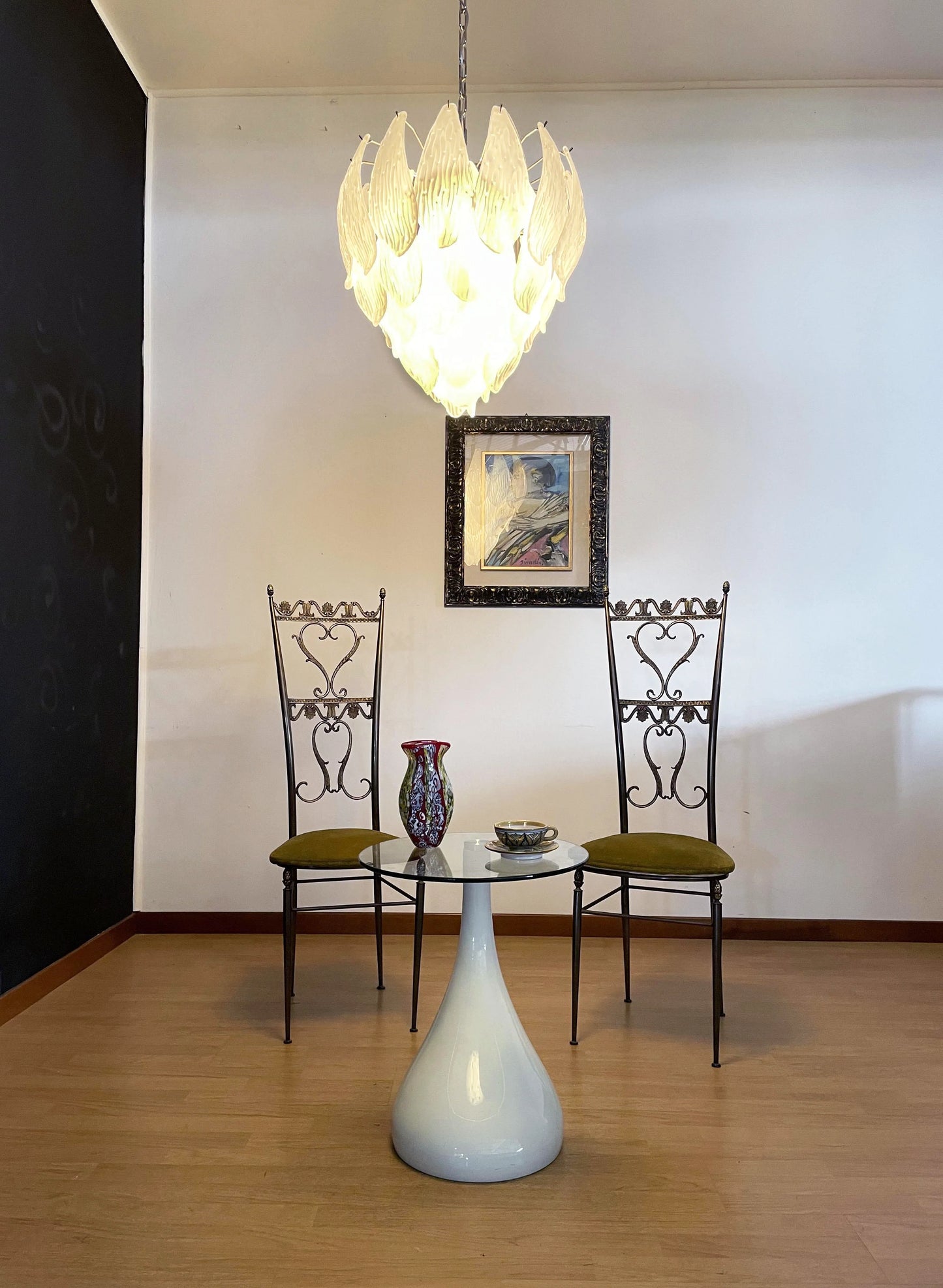 Lámpara de araña con hojas de cristal talladas esmeriladas de Murano
