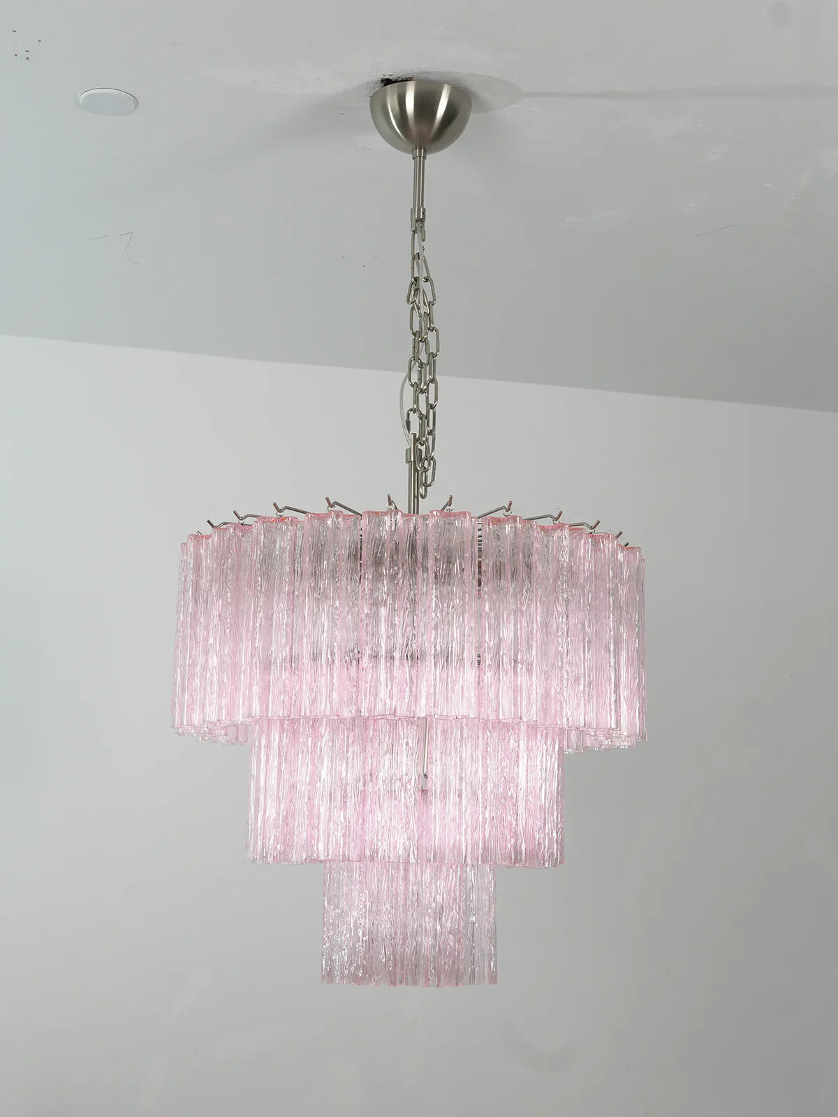 Lámpara de araña de tubo de cristal de Murano rosa