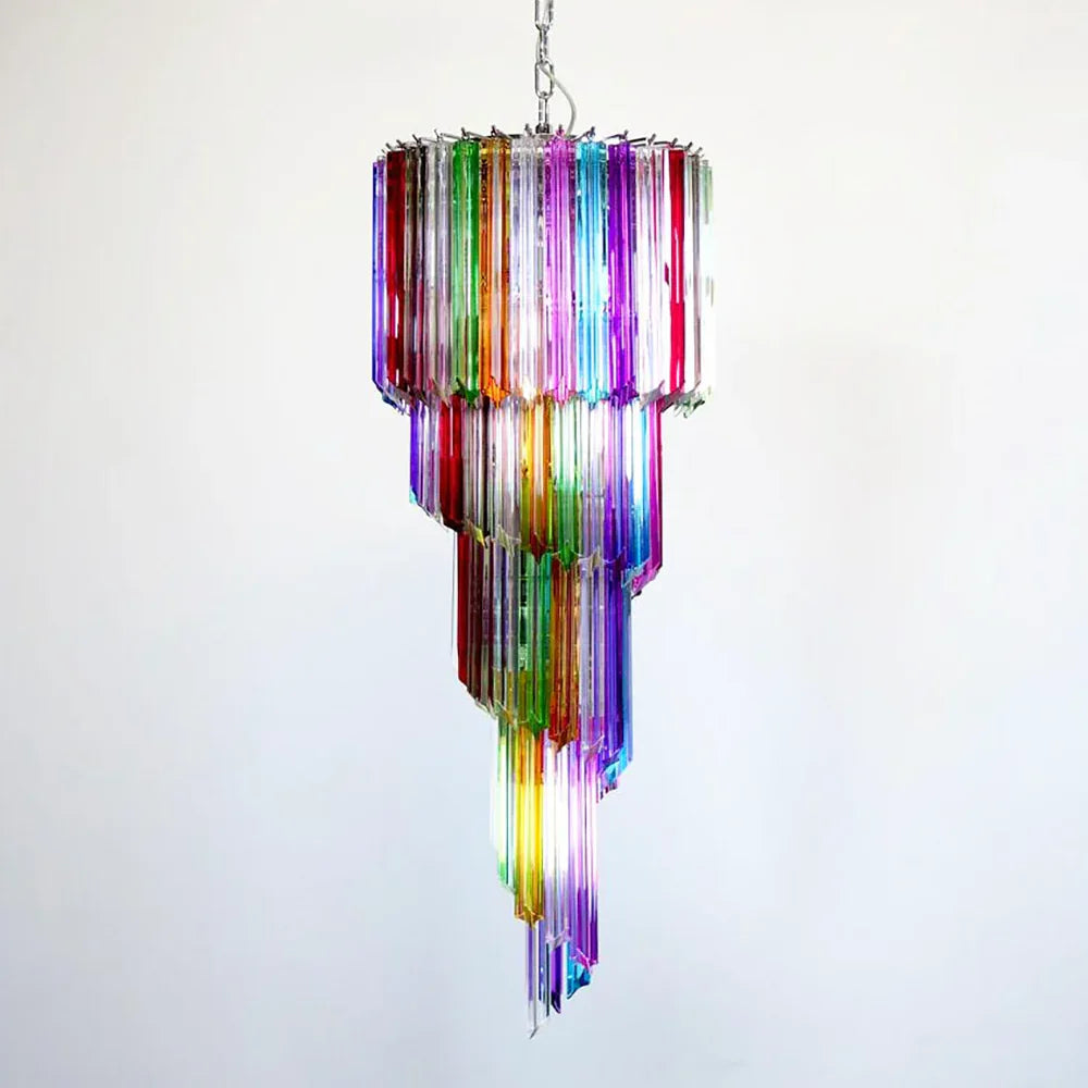 Lámpara de araña de cristal de Murano en espiral con prismas multicolores