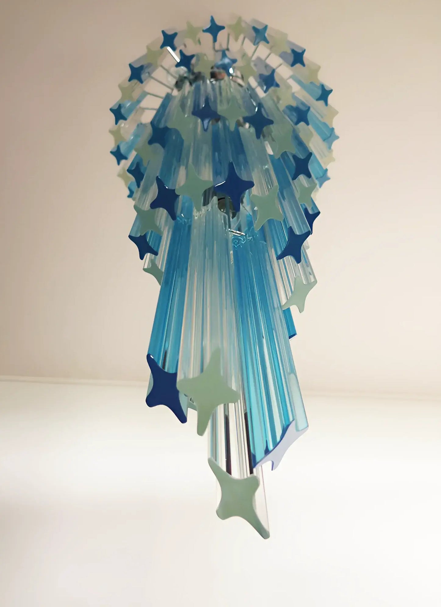 Lámpara de araña de cristal azul transparente Murano Spiral Prism