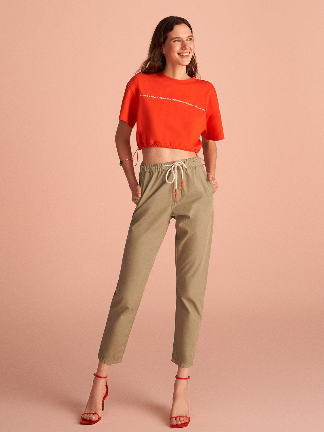 Pantalones de chándal ajustados con cordones