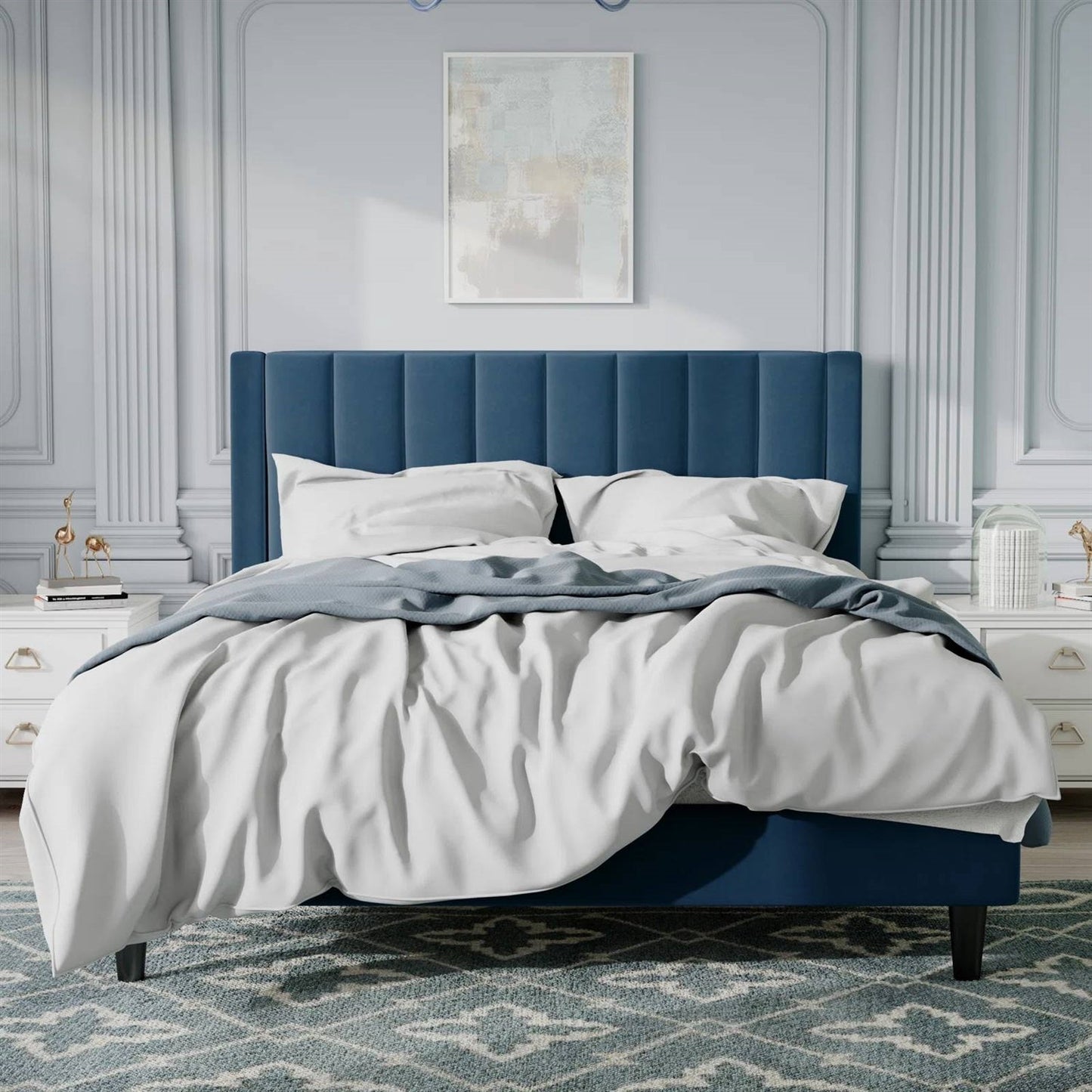 Cama de plataforma tapizada en terciopelo azul marino moderno tamaño Queen con cabecero