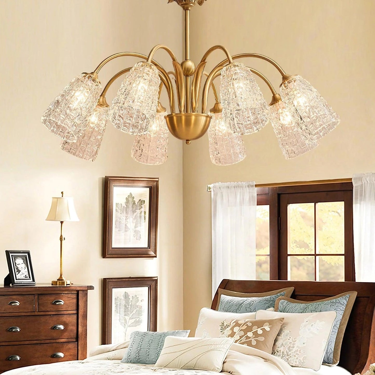 Nikoll Chandelier