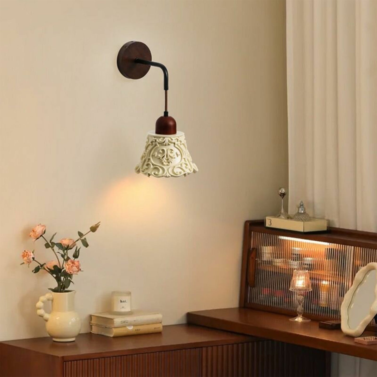 Lámpara de pared tipo domo de estilo nórdico