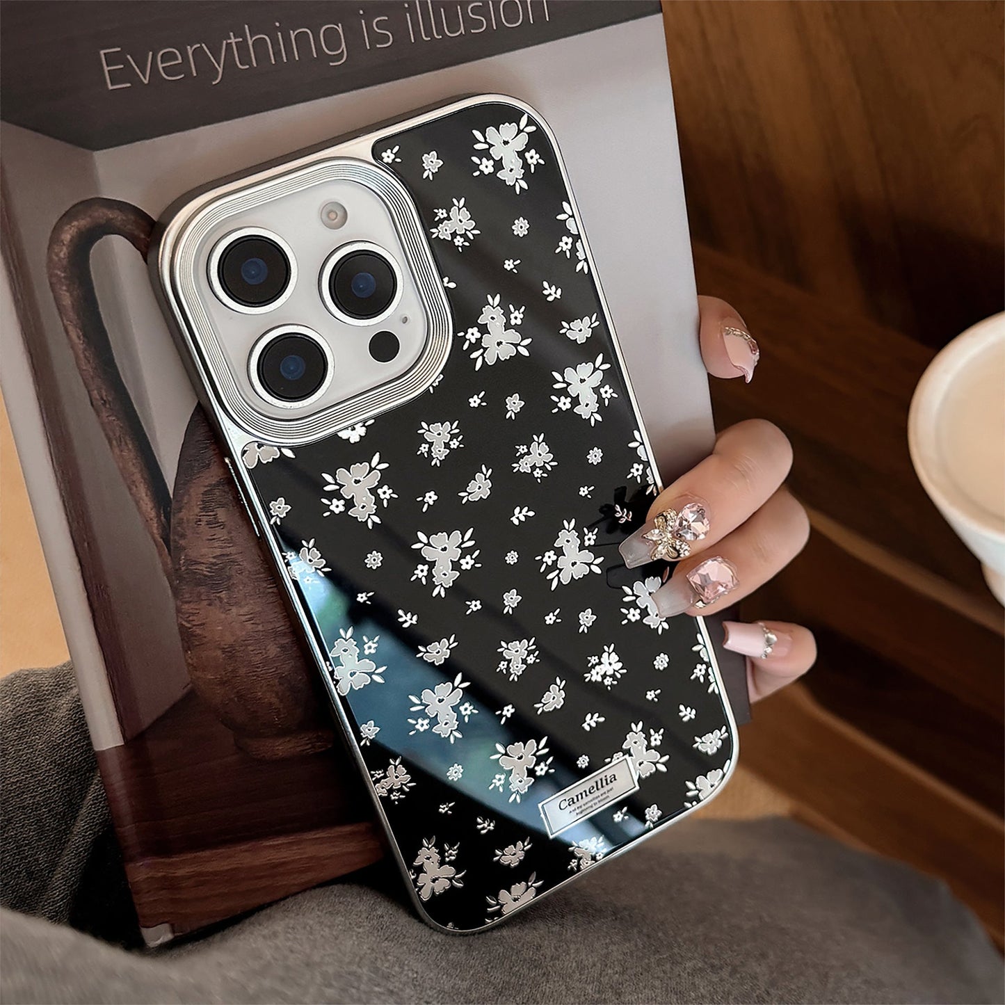 Funda de móvil Gilt flower apple 17promax 16 para iPhone15 anti-caída 14 dark wind 13 dura premium