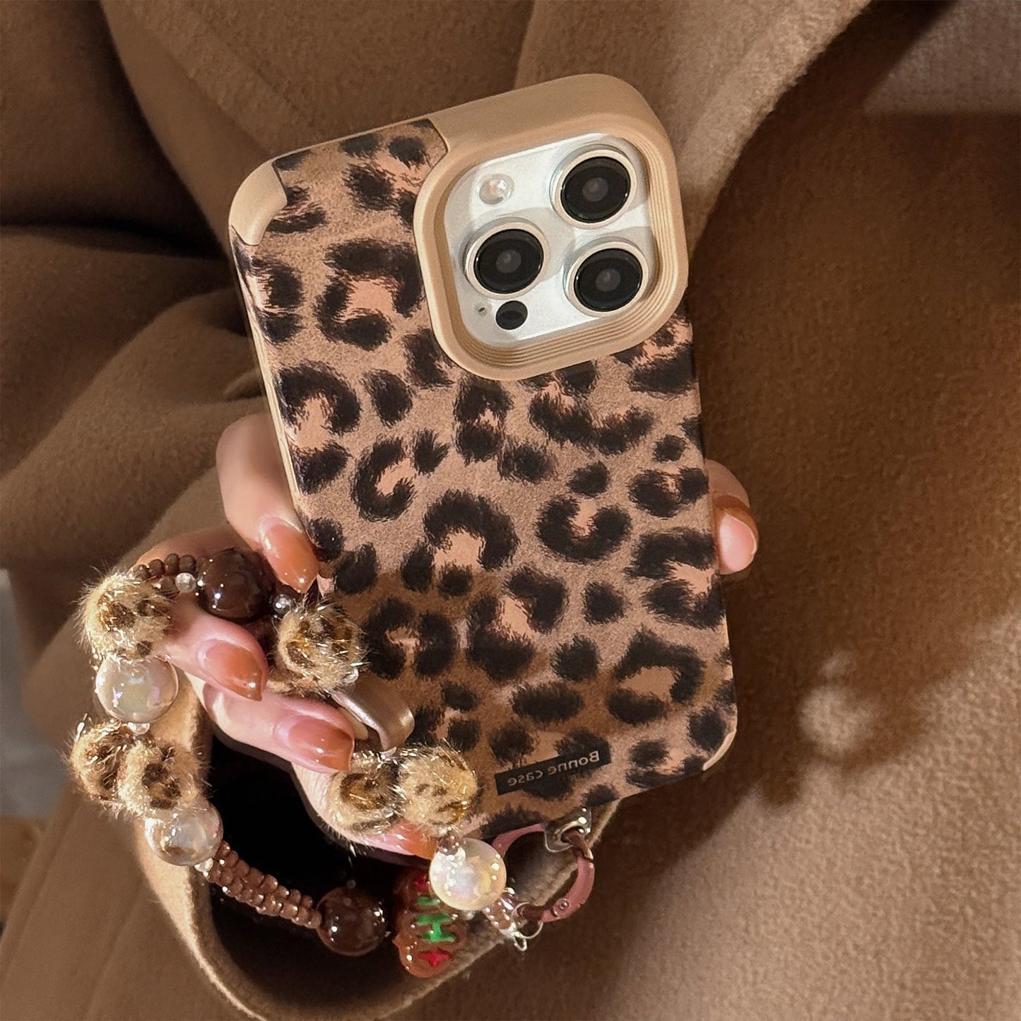 Cuerda de felpa con estampado de leopardo europeo y americano para funda de iPhone 16 iPhone 15promax de ante 14 retro 17 suave
