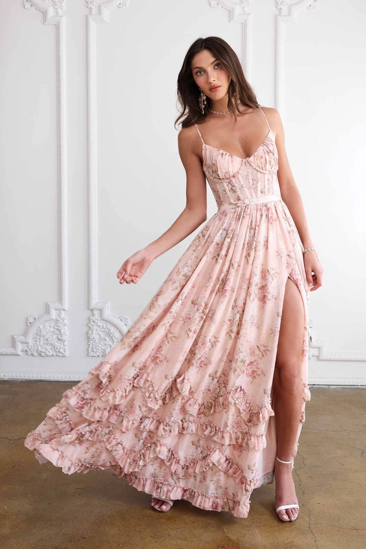Beautiful And Unique Sling Dress For Seaside Vacation