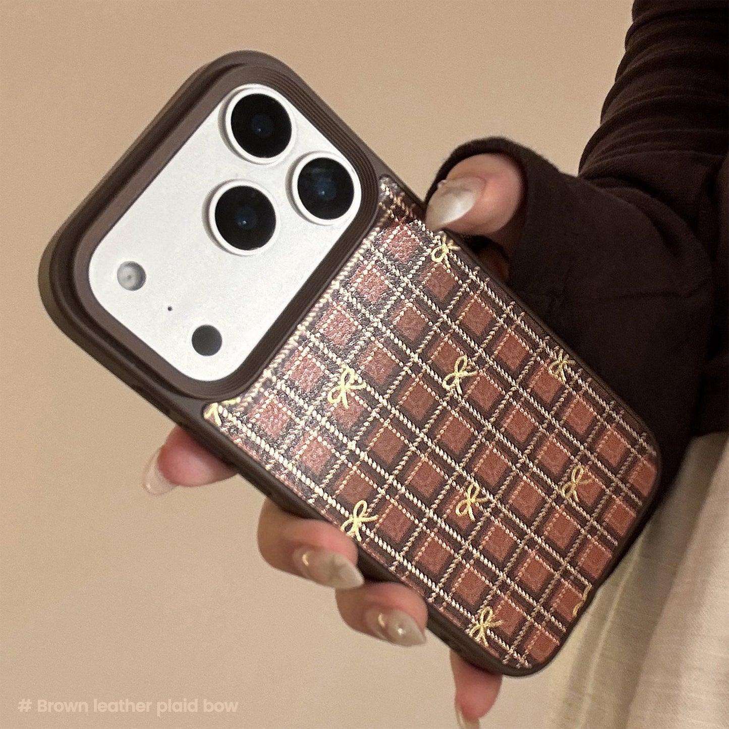Funda de teléfono móvil de manzana dorada 16, lazo retro a cuadros 17promax 11 para iPhone 15, de cuero anticaída.