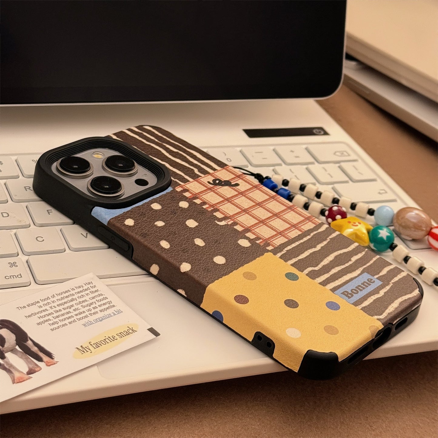 Funda de piel para iPhone 16 Apple 17 con empalme de lunares retro 15Pro Max 14 con cordón 13