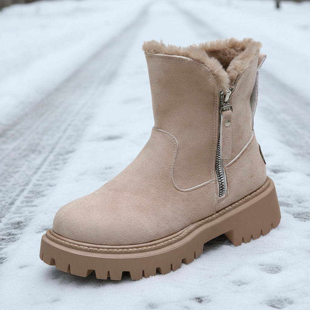 Botas de nieve de algodón forradas de terciopelo para mujer — Botas de invierno cálidas de talla grande