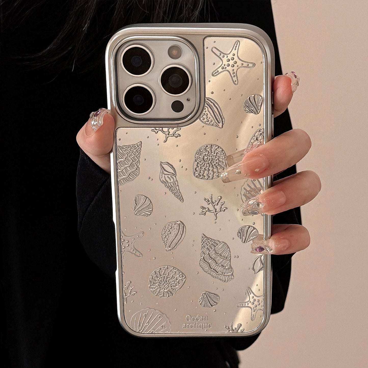 Chapado en oro se aplica a la funda de teléfono móvil Apple 16promax carcasa de estrella de mar iphone17 espejo premium 12 dura