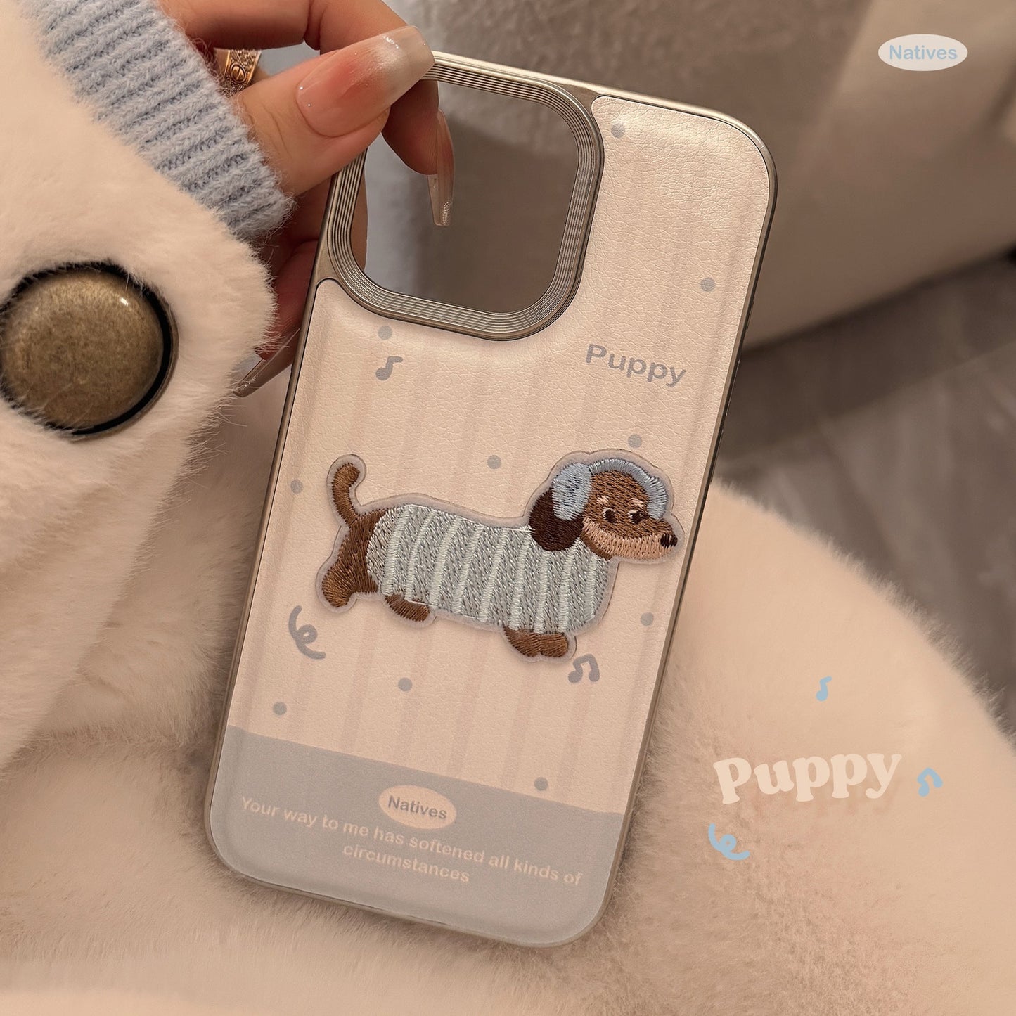 Leche azul bonito bordado cachorro manzana 16 funda de teléfono móvil 17promax cortical aplicación tridimensional iPhone15 suave 14