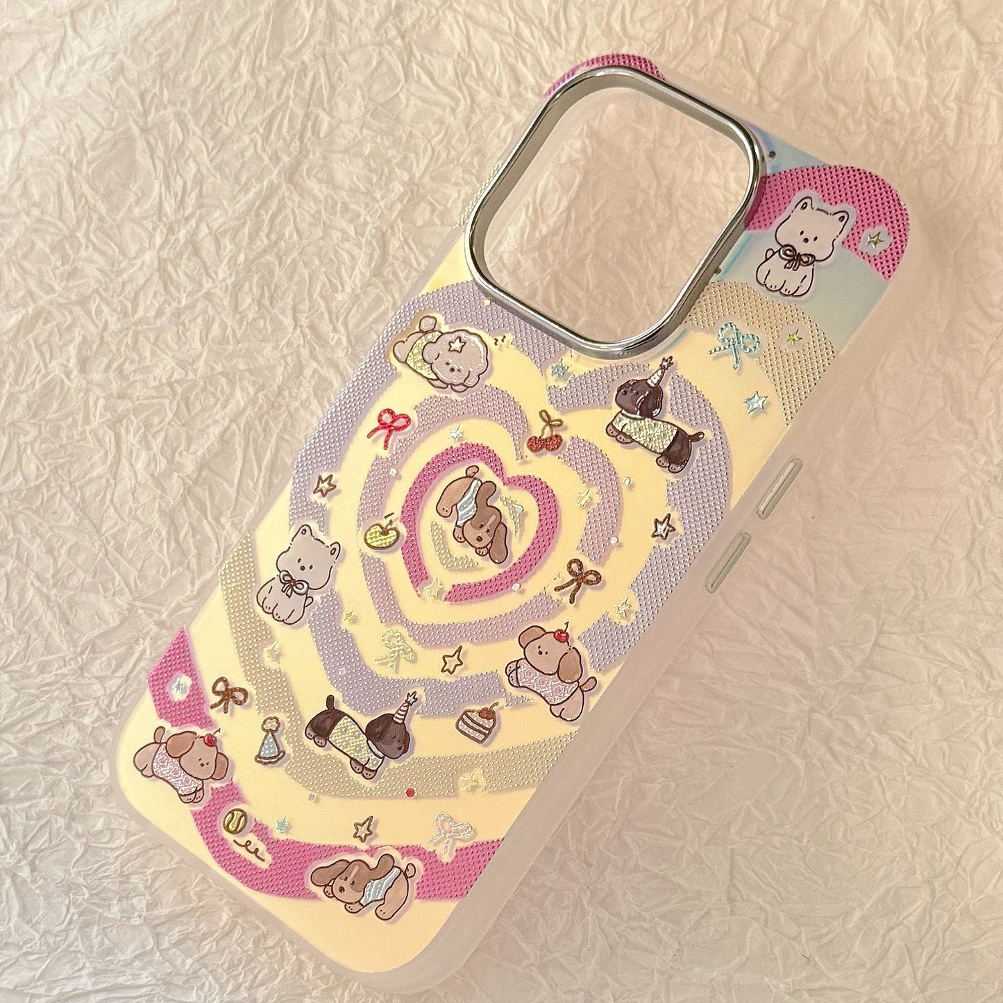 El láser dorado es adecuado para la funda de iPhone 16 Pro Max, el Apple 15 anticaída, el 14 de colores con dibujos animados de corazones y el 13 de Corea.