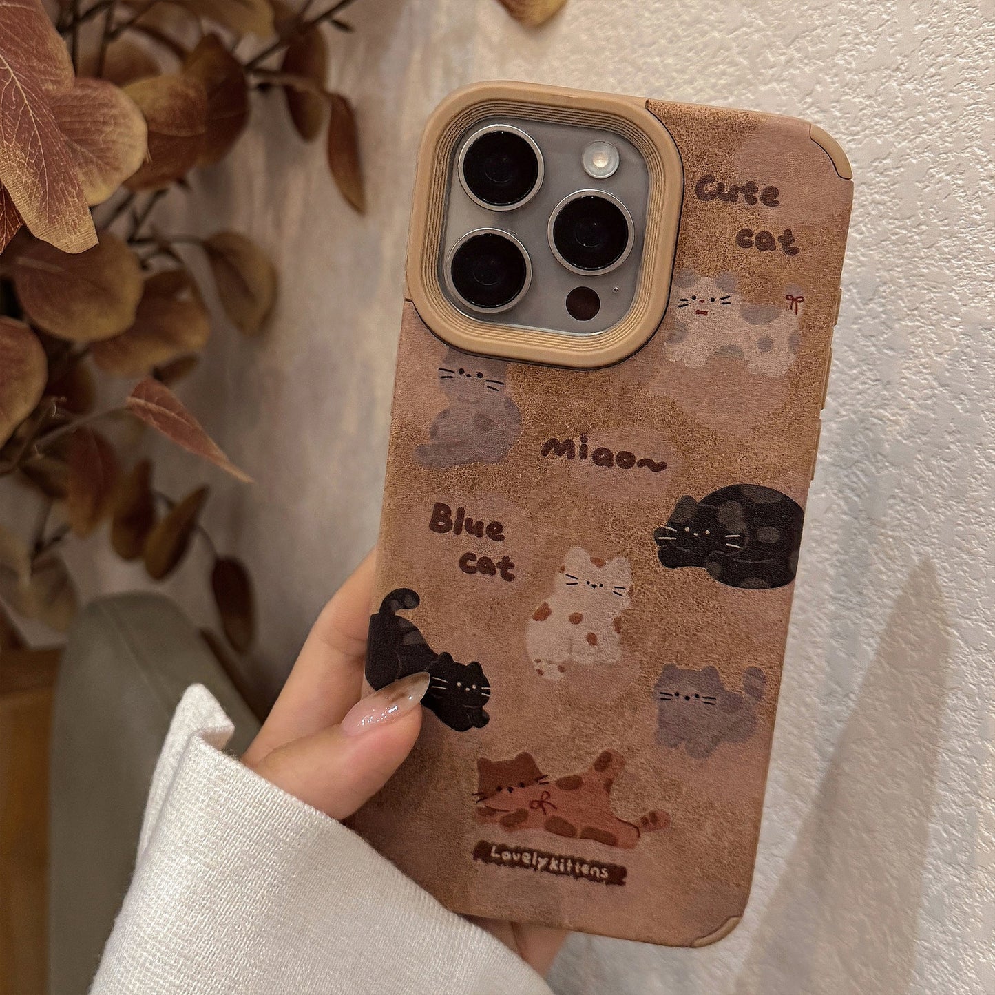 Funda de piel para iPhone 16promax de dibujos animados, funda para iPhone 15 de pantalla completa de gato, cuerda de felpa 14, 17 otoño e invierno