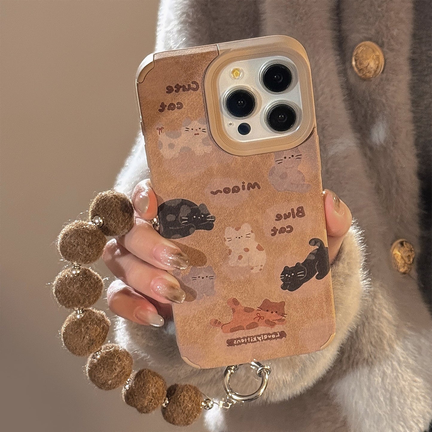 Funda de piel para iPhone 16promax de dibujos animados, funda para iPhone 15 de pantalla completa de gato, cuerda de felpa 14, 17 otoño e invierno