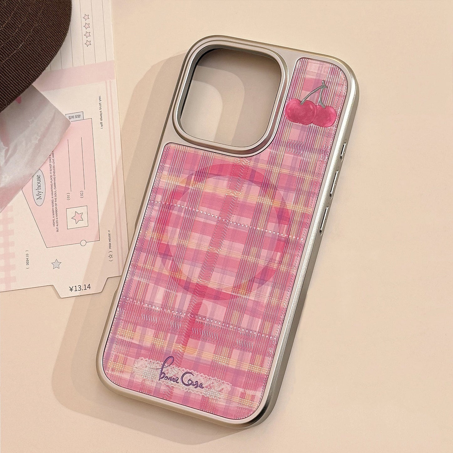 Funda dorada para teléfono Apple 16promax a cuadros rojos cereza iphone15 galvanizado 14 para dulce y cool 17 Huawei
