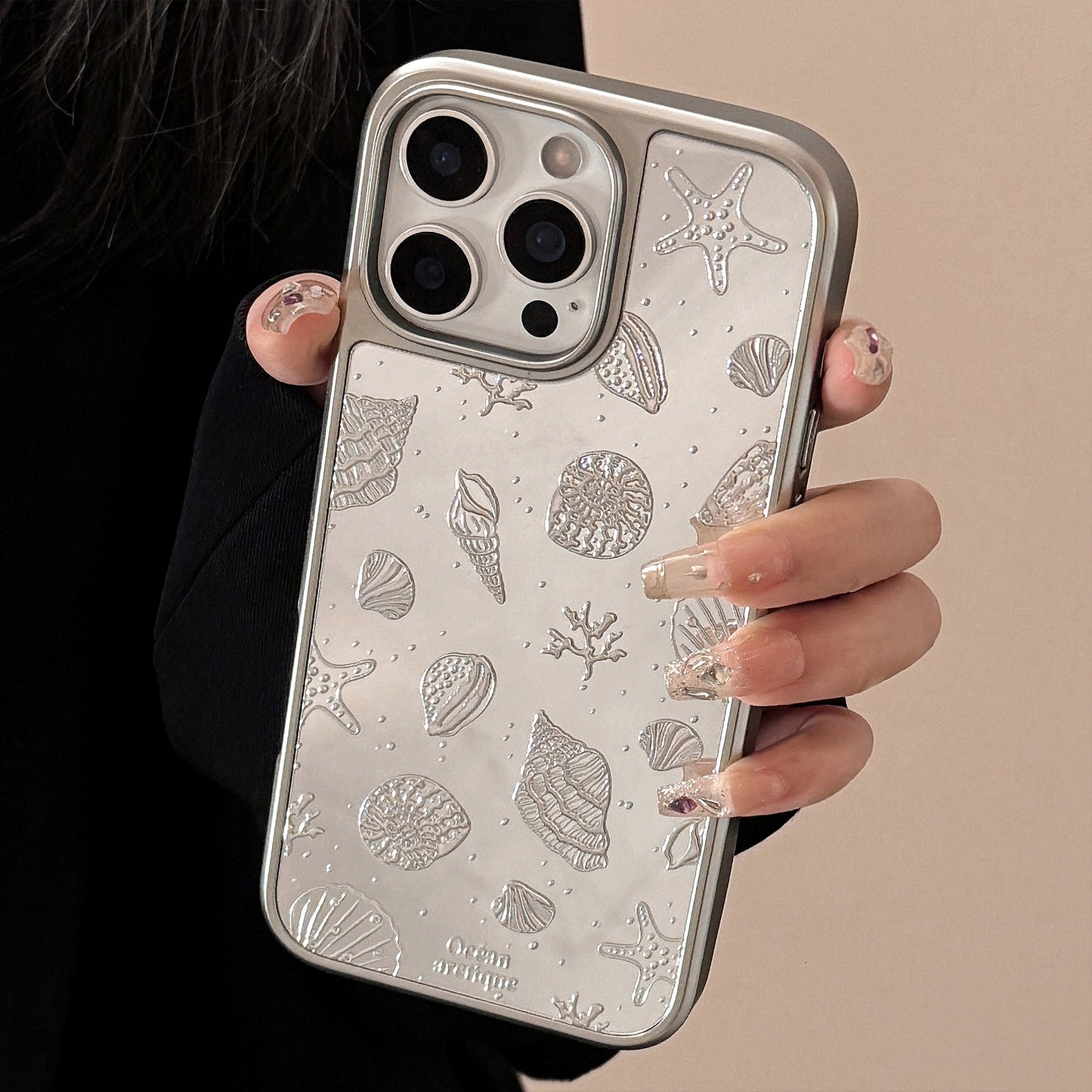 Chapado en oro se aplica a la funda de teléfono móvil Apple 16promax carcasa de estrella de mar iphone17 espejo premium 12 dura