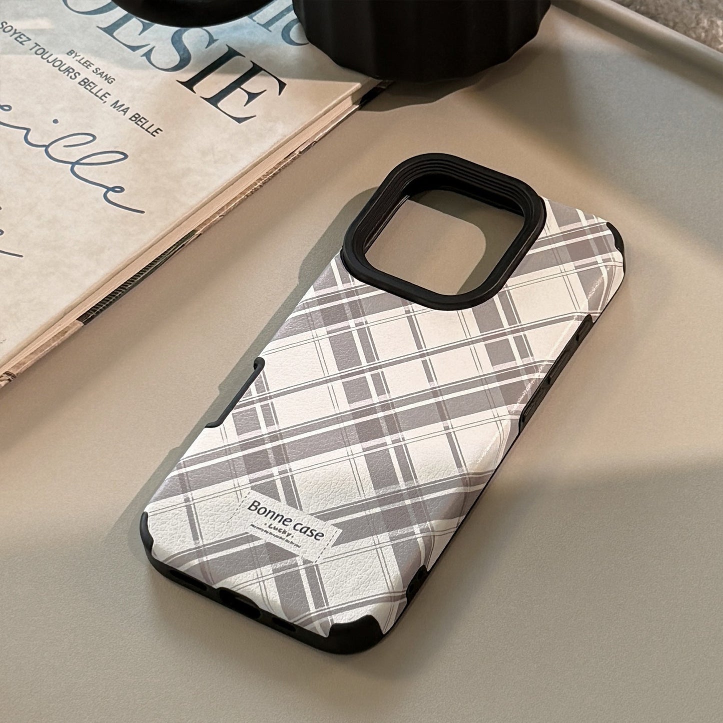 Funda de piel sintética estilo rombos para iPhone 16 Apple 17 Pro Max, estilo británico 14 avanzado 13