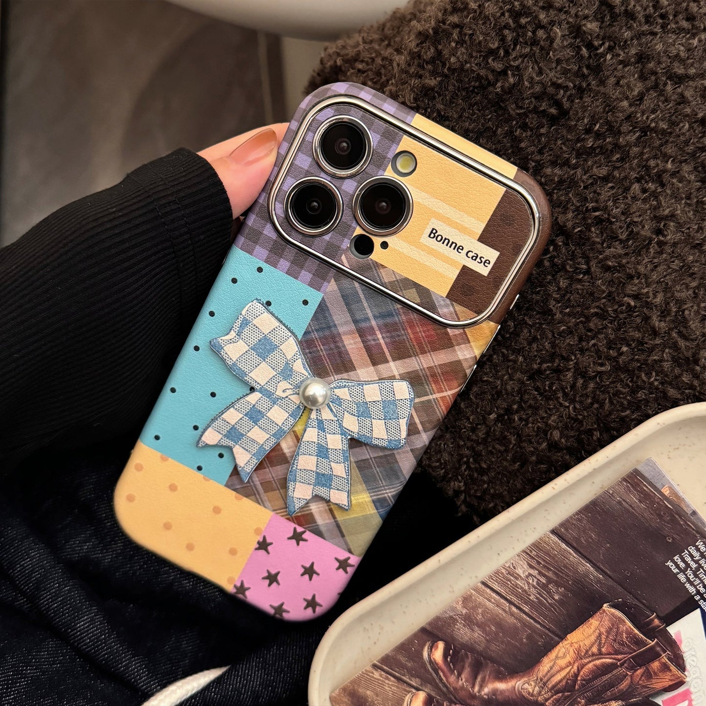 Aplicable a la funda de iPhone 16 iPhone 17promax empalme a cuadros de color 15 lazo tridimensional 13 cuero