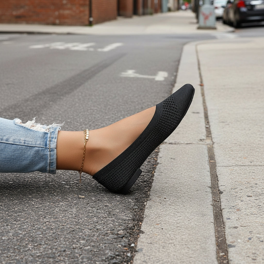 Zapatos de mujer de boca poco profunda con tejido de malla voladora