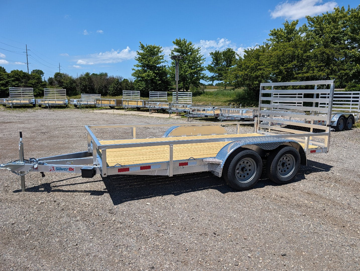 Silver Ox 7x14 Aluminum Tandem Axle Utility Trailer – Ramp Gate – Electric Brakes | AAA Trailer