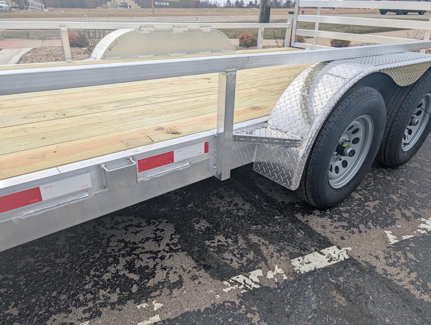 Silver Ox 7x16 Aluminum Tandem Axle Utility Trailer – Rear Ramp – Electric Brakes | AAA Trailer