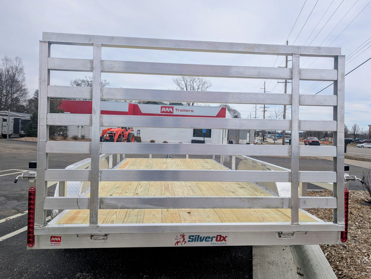 Silver Ox 7x16 Aluminum Tandem Axle Utility Trailer – Rear Ramp – Electric Brakes | AAA Trailer