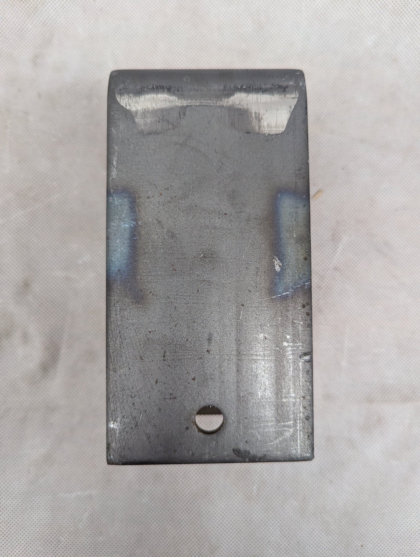 2" Wide Slipper Spring Rear Hanger - w 7/16" Keeper Bolt HG-3028-R