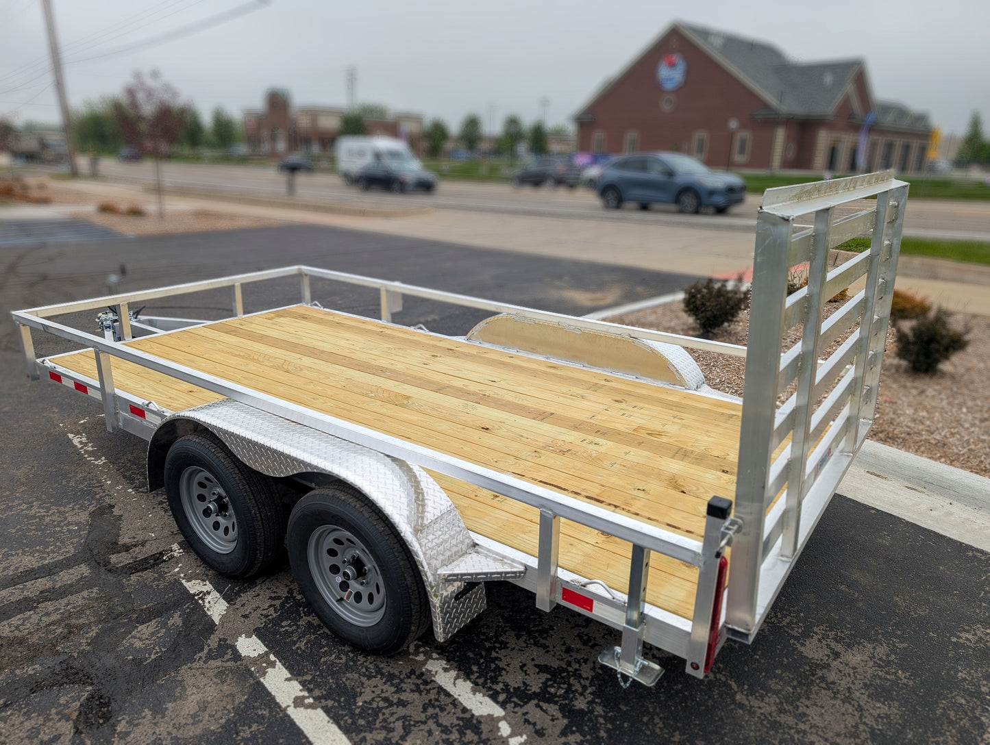 Silver Ox 7x14 Aluminum Tandem Axle Utility Trailer – HD Ramp – Brakes on Both Axles | AAA Trailer