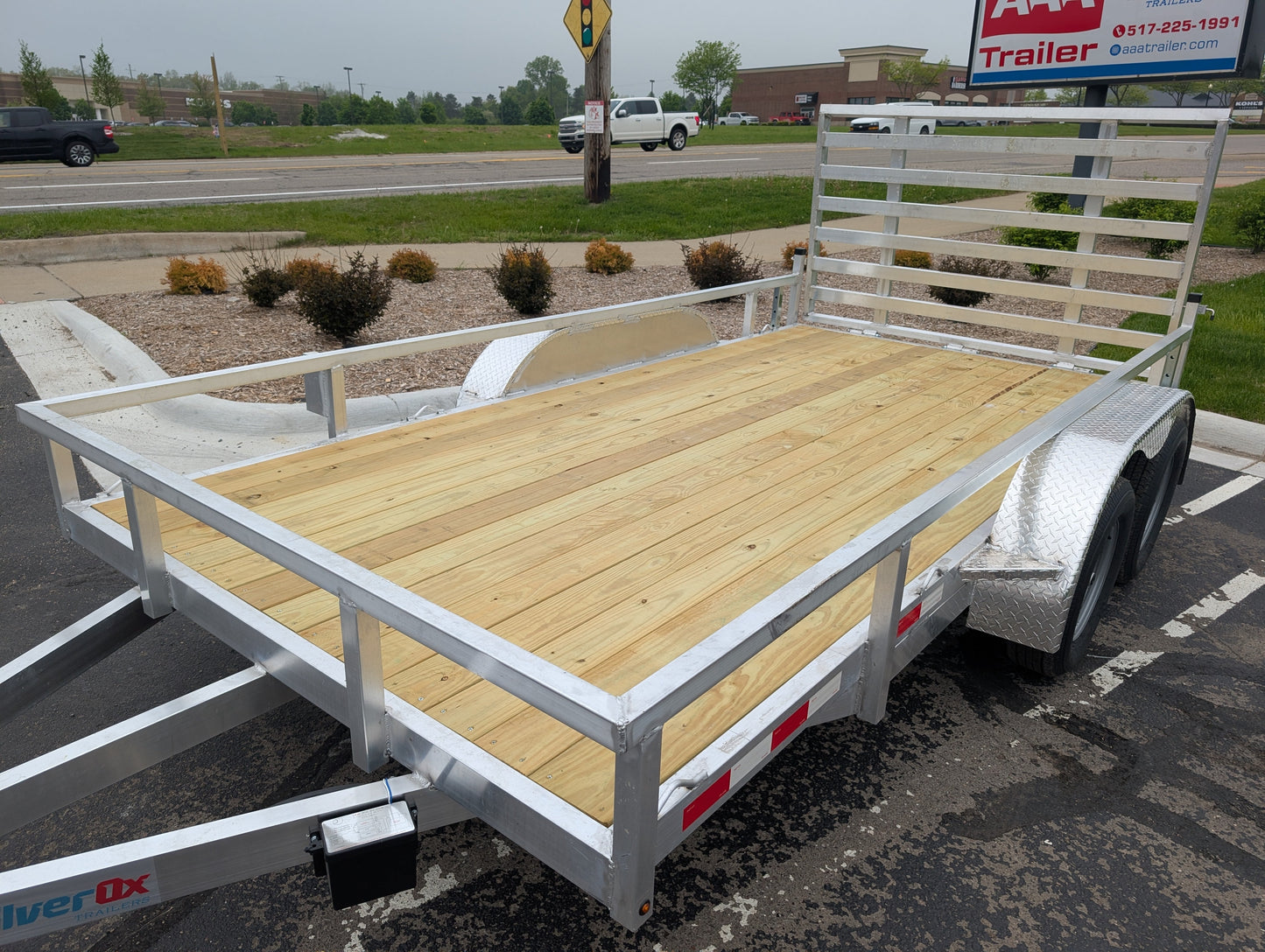 Silver Ox 7x14 Aluminum Tandem Axle Utility Trailer – HD Ramp – Brakes on Both Axles | AAA Trailer