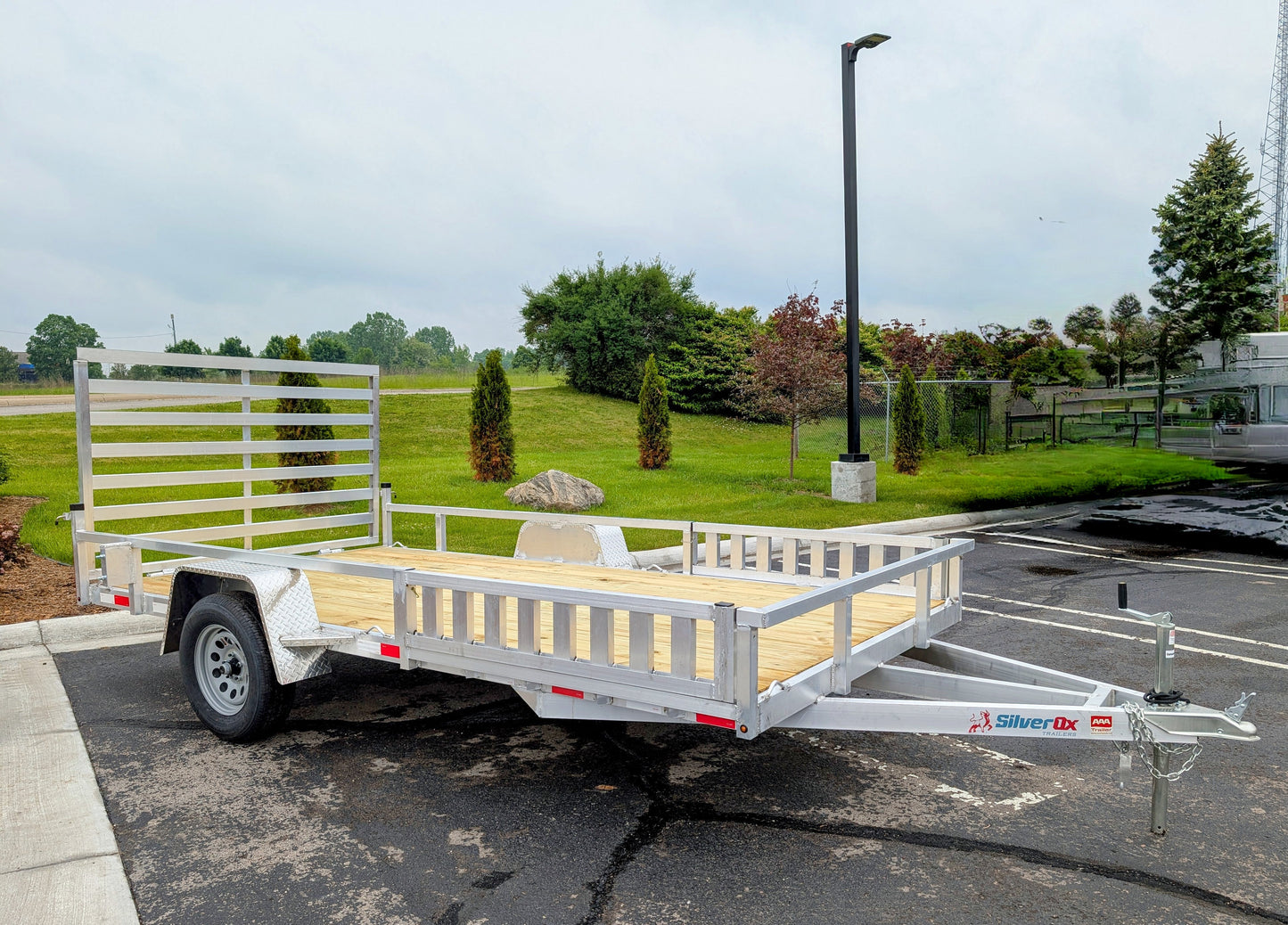 Silver Ox 7x14 Aluminum Utility Trailer – Single Axle ATV Package | 2,610 lb Payload