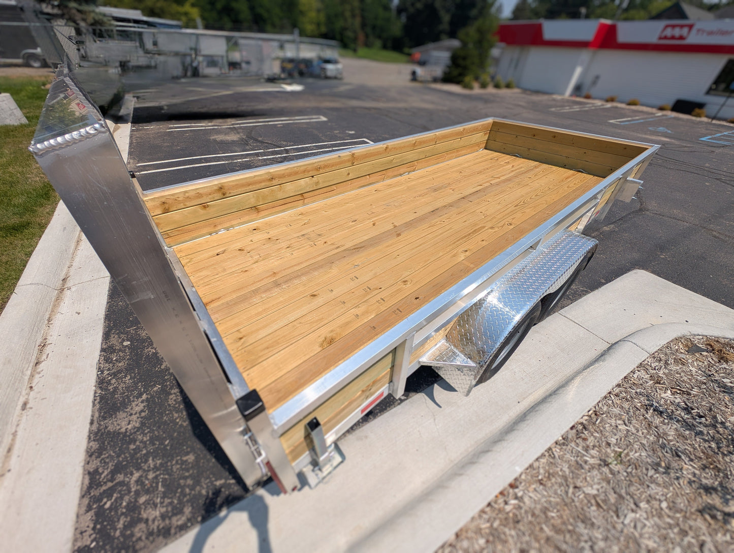 Silver Ox 7x16 Tandem Axle 18" High Woodside Trailer w HD Package