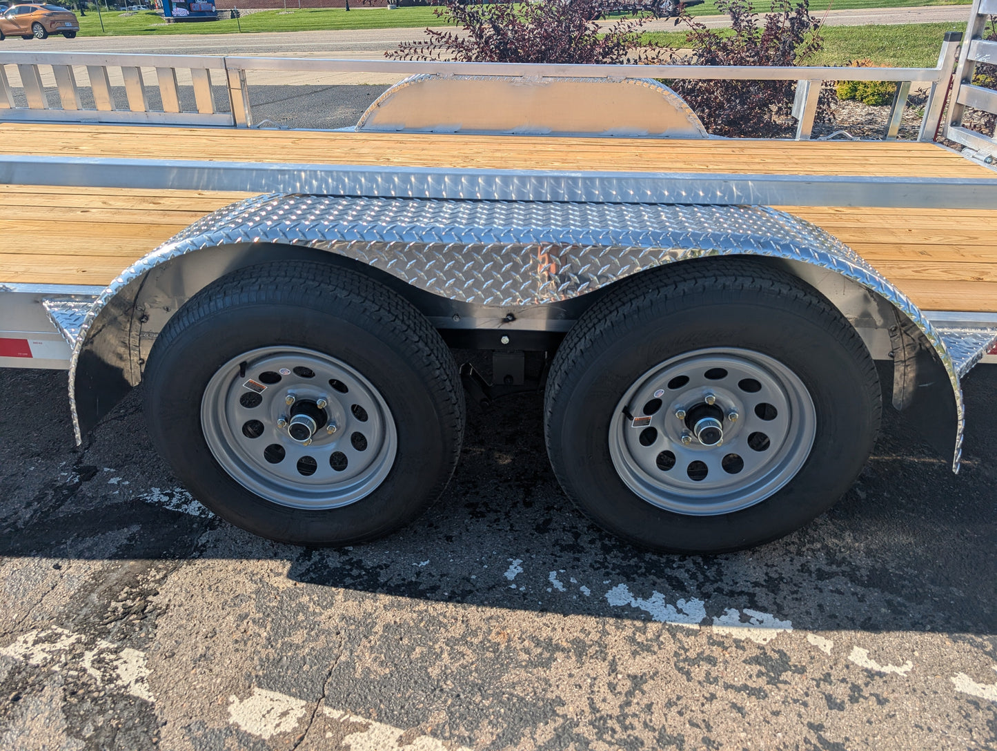 Silver Ox 7x16 Tandem Axle Aluminum Utility Trailer with Side Ramps