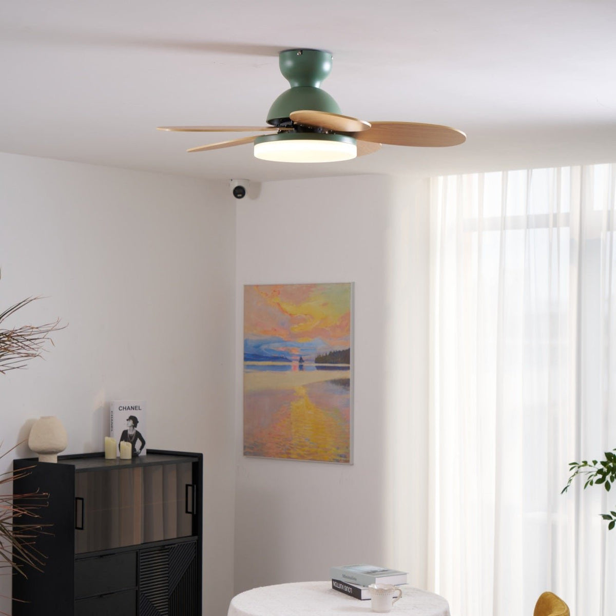 Petal-Shaped Ceiling Fan with LED Light and Remote | Quiet Reversible DC Motor